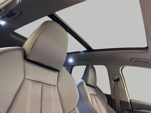 New 2025 Audi Q6 e-tron Premium Plus image 16