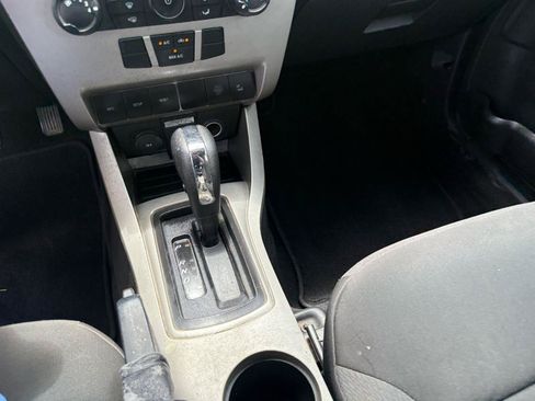 Used 2009 Ford Focus SES FWD image 32