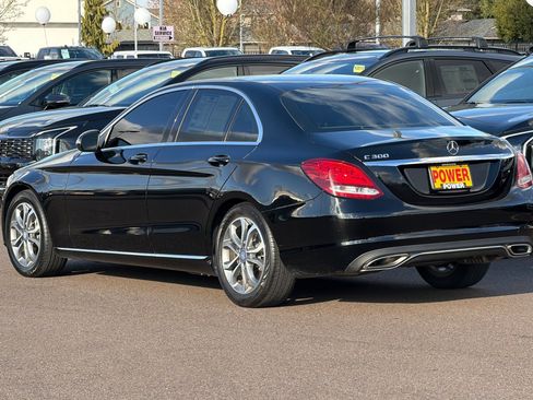 Used 2017 Mercedes-Benz C 300 Sedan image 6