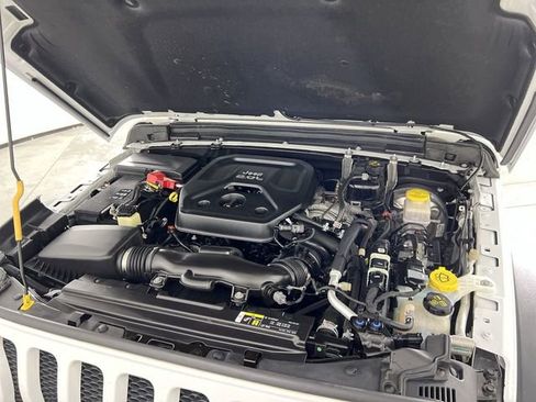 Used 2020 Jeep Wrangler Unlimited Sport S image 31