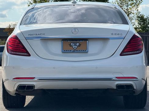 Used 2017 Mercedes-Benz Maybach S 550 4MATIC image 4