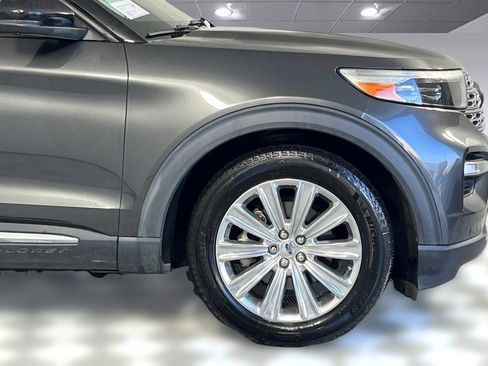Used 2020 Ford Explorer Limited image 36