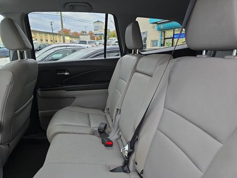 Used 2016 Honda Pilot EX-L image 18