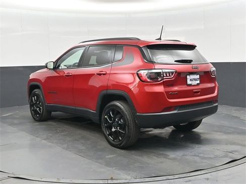 New 2026 Jeep Compass Latitude image 6