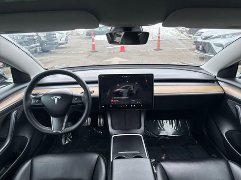 Used 2022 Tesla Model 3 Performance image 11