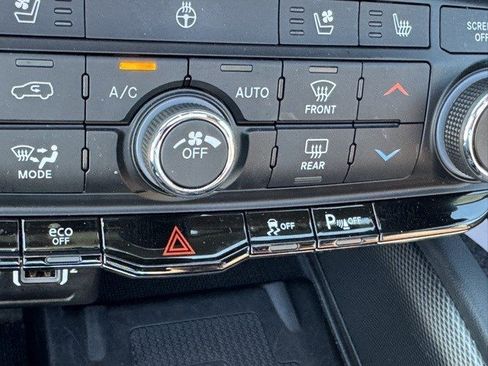 Certified 2024 Dodge Durango R/T image 23