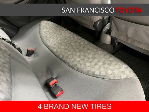Used 2000 Toyota Echo Sedan FWD image 16