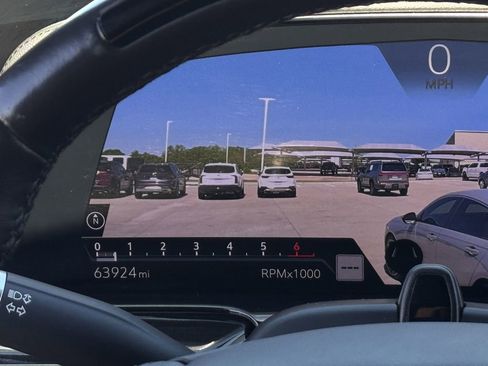 Used 2022 Cadillac Escalade ESV Sport w/ Touring Package image 16