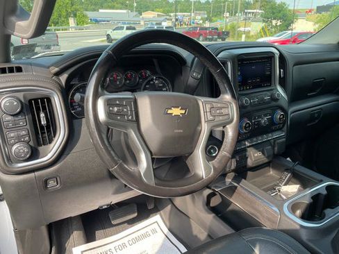 Used 2019 Chevrolet Silverado 1500 LTZ AWD/4WD image 19