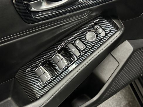 Used 2023 Honda Accord Sport image 13