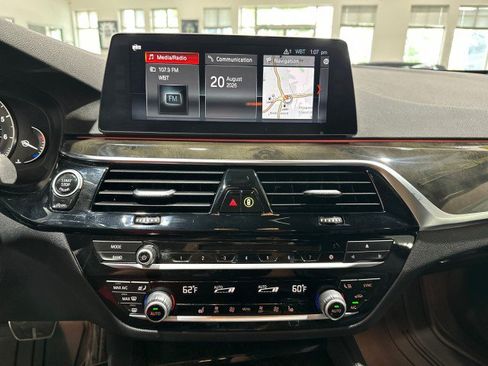 Used 2018 BMW 540i xDrive w/ M Sport Package AWD/4WD image 63