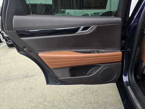 Used 2023 Genesis G80 2.5T RWD image 15