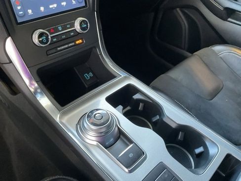 Used 2022 Ford Edge ST w/ Equipment Group 401A image 13