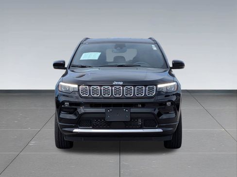 Used 2025 Jeep Compass Limited w/ Elite Group AWD/4WD image 8