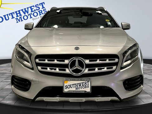 Used 2018 Mercedes-Benz GLA 250 4MATIC image 2