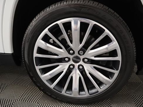 Used 2022 Jeep Grand Wagoneer Series III w/ Flexible Seating Group image 35