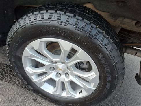 Used 2023 Chevrolet Silverado 1500 LTZ AWD/4WD image 6
