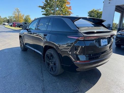 New 2025 Jeep Wagoneer S Launch Edition image 7