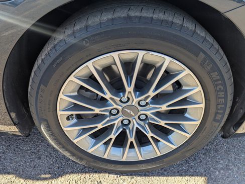 Used 2023 Genesis G80 2.5T image 10