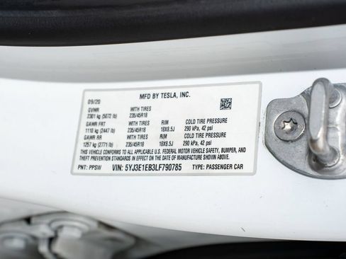 Used 2020 Tesla Model 3 Long Range AWD/4WD image 35