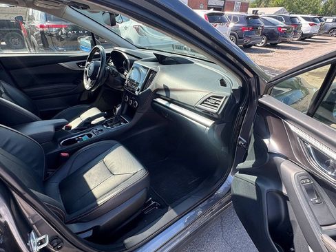 Used 2021 Subaru Crosstrek 2.5i Limited w/ Moonroof Package 1 AWD/4WD image 16