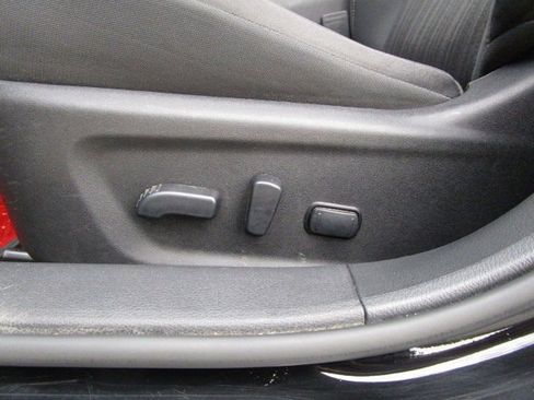 Used 2022 Nissan Altima 2.5 SV w/ SV Premium Package AWD/4WD image 12