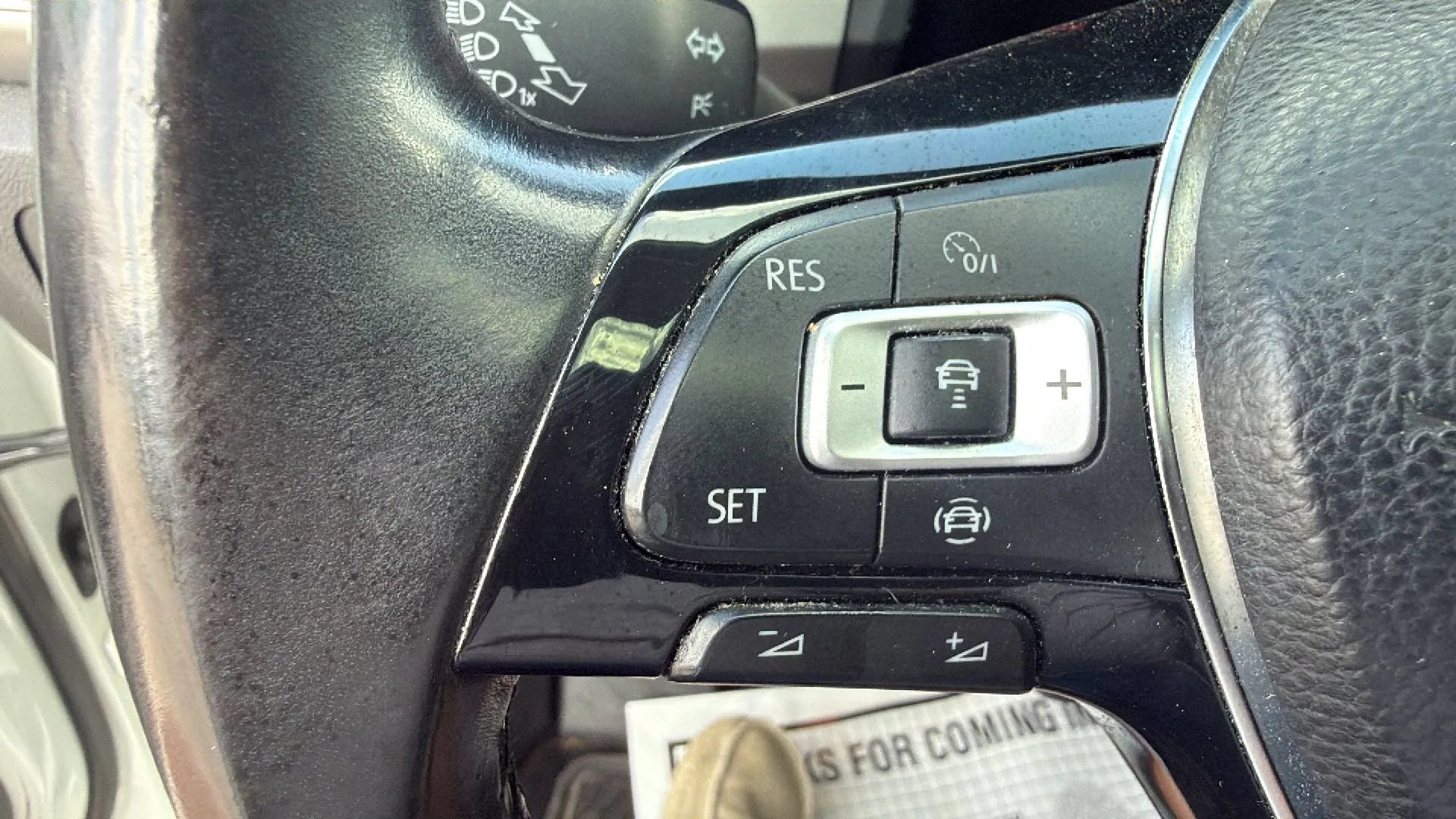 Used 2019 Volkswagen Atlas SEL FWD image 24