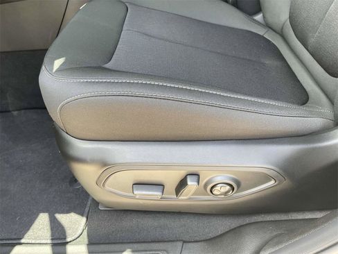 New 2025 Jeep Grand Cherokee L Laredo image 27