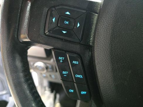 Used 2020 Ford F150 XLT w/ Equipment Group 302A Luxury AWD/4WD image 19