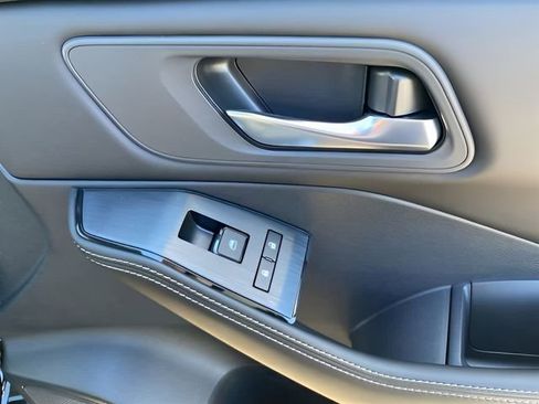 New 2026 Nissan Rogue SV AWD/4WD image 26