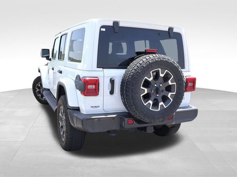 Used 2024 Jeep Wrangler Unlimited Sahara w/ Dual Top Group AWD/4WD image 22