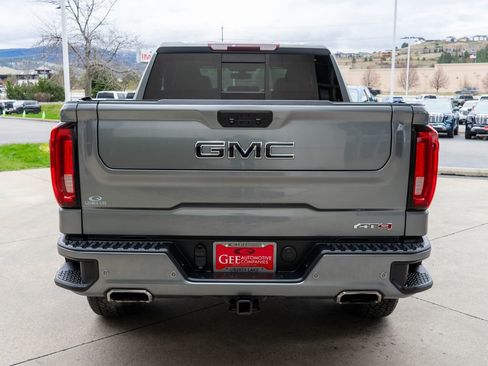 Used 2020 GMC Sierra 1500 AT4 w/ AT4 Premium Package AWD/4WD image 6