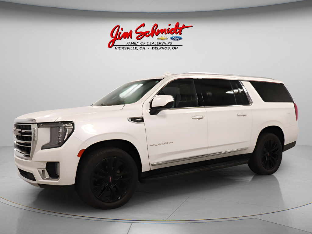 Used 2023 GMC Yukon XL SLT AWD/4WD image 2
