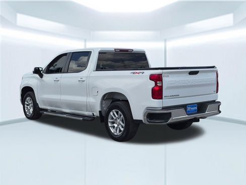 Used 2023 Chevrolet Silverado 1500 LT AWD/4WD image 4