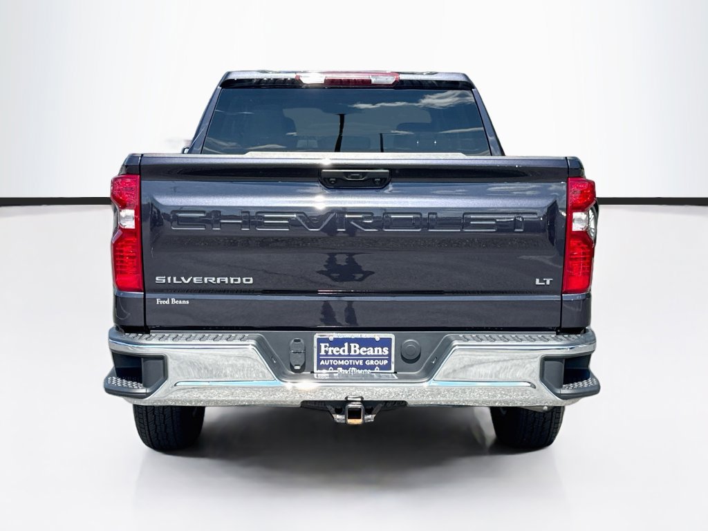Used 2023 Chevrolet Silverado 1500 LT AWD/4WD image 9