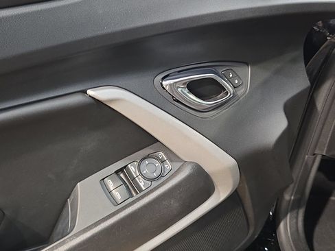 Used 2020 Chevrolet Camaro LT RWD image 21