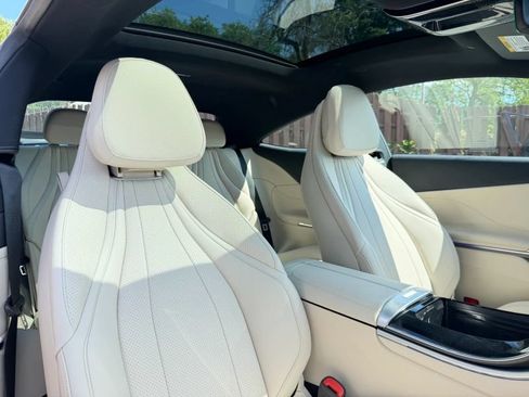 Used 2025 Mercedes-Benz CLE 300 4MATIC Coupe image 27