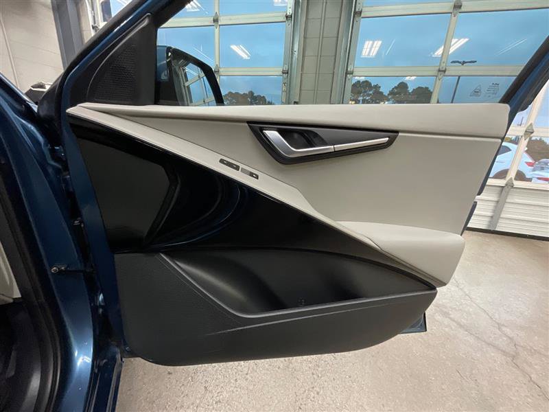 Used 2023 Kia Niro Wind FWD image 28