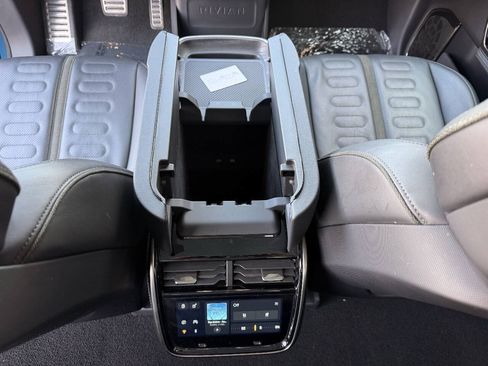 Used 2022 Rivian R1T Adventure AWD/4WD image 13