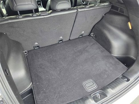 Used 2025 Jeep Compass Latitude image 10