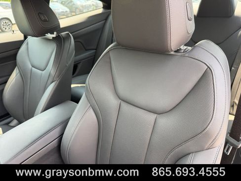 Used 2025 BMW M440i Coupe w/ Premium Package RWD image 14