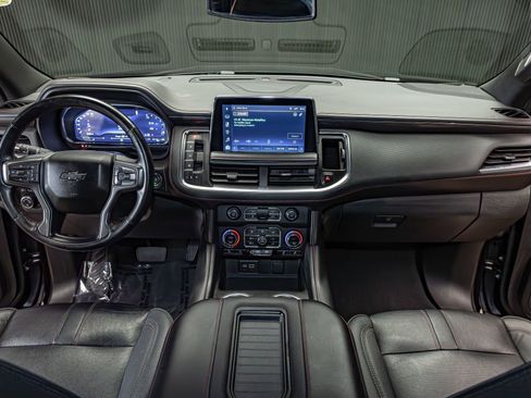 Used 2023 Chevrolet Suburban RST w/ Sport Performance Package image 14