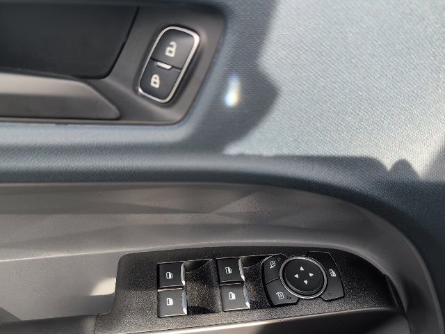 Used 2025 Ford Maverick Lariat w/ Black Appearance Package AWD/4WD image 16