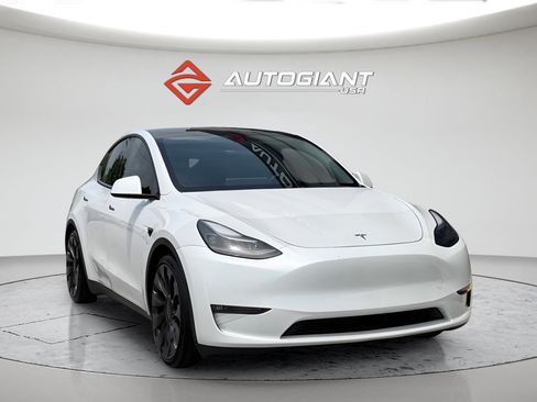 Used 2023 Tesla Model Y Performance AWD/4WD image 19