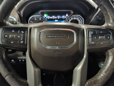 Used 2022 GMC Sierra 3500 Denali AWD/4WD image 10