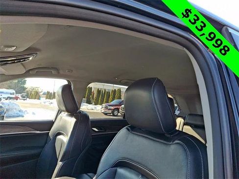 Certified 2023 Jeep Grand Cherokee Limited image 13