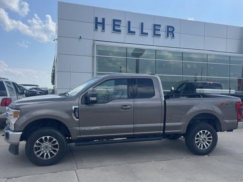 Used 2021 Ford F250 Lariat w/ Lariat Value Package AWD/4WD image 3