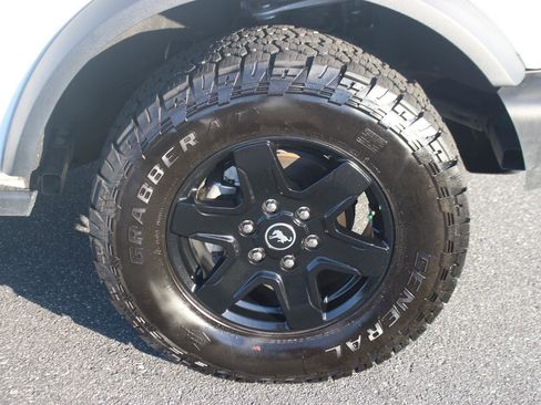 Used 2024 Ford Bronco Black Diamond AWD/4WD image 35