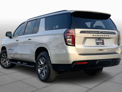 Used 2024 Chevrolet Suburban Z71 w/ Luxury Package image 12