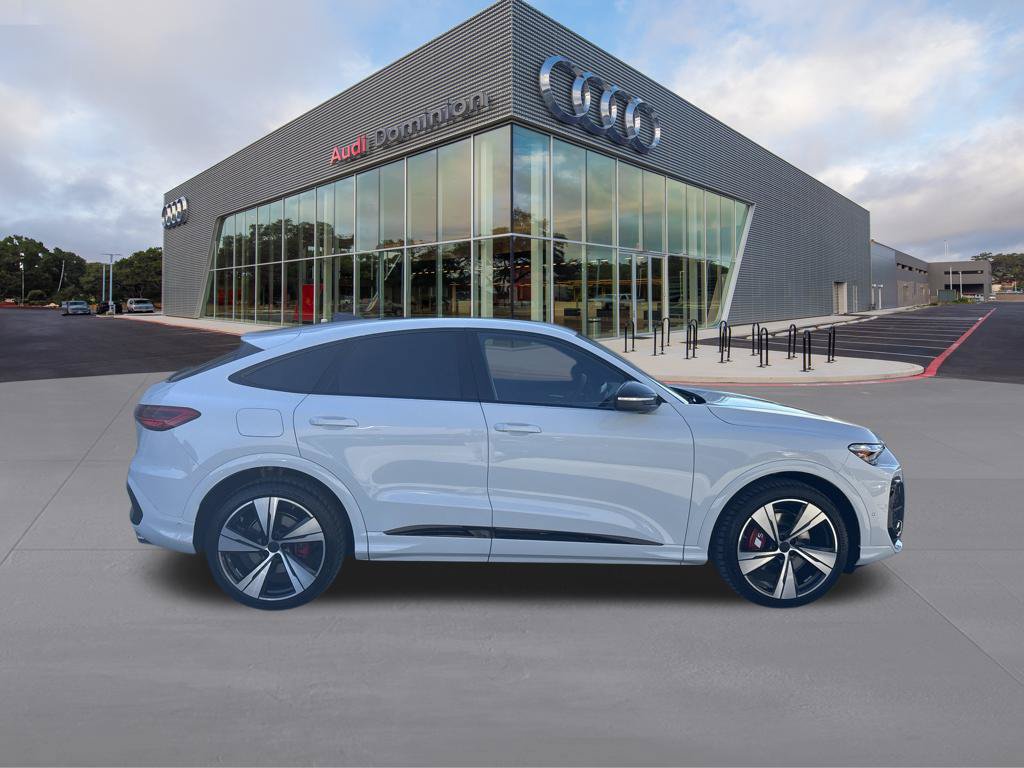 New 2026 Audi SQ5 Premium Plus AWD/4WD image 4